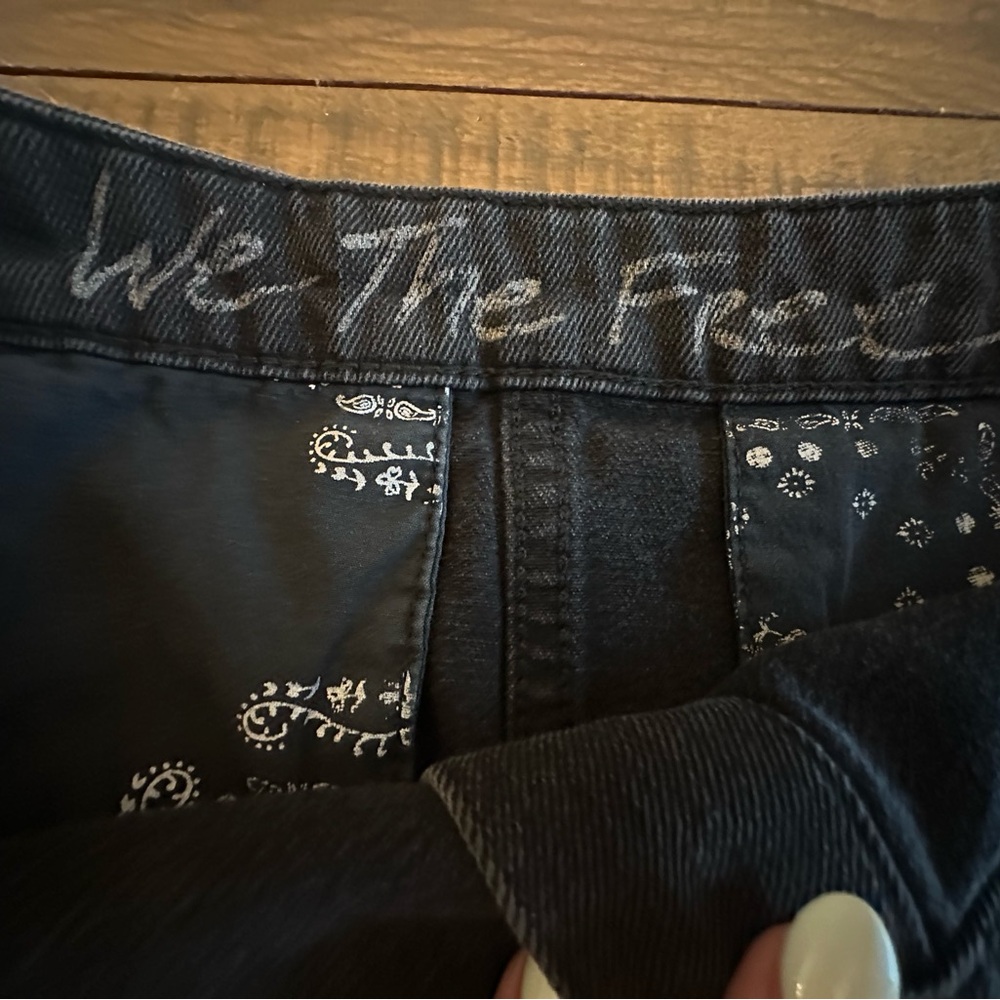 We The Free black denim mini skirt‎ - Size 28 - Picture 4 of 6